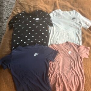 Nike Black and White Short Sleeve Tees